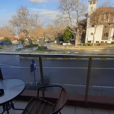 Apartment Апартамент Адикт