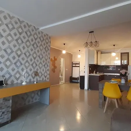 Апартамент Адикт Sozopol
