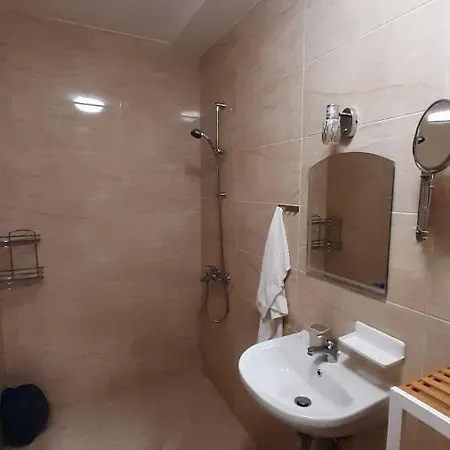 Апартамент Адикт Apartment *